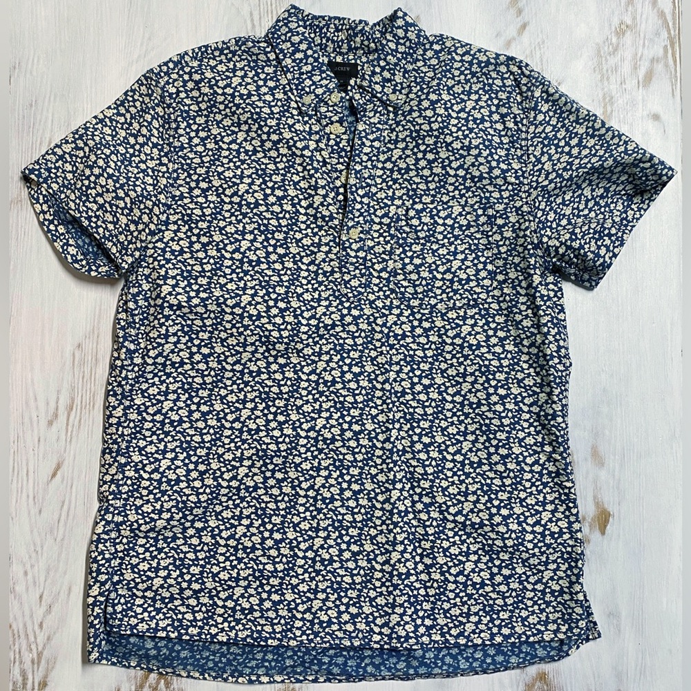 J. CREW Blue White Floral 1/4 Button Down Casual Short Sleeve Shirt, 100% Cotton